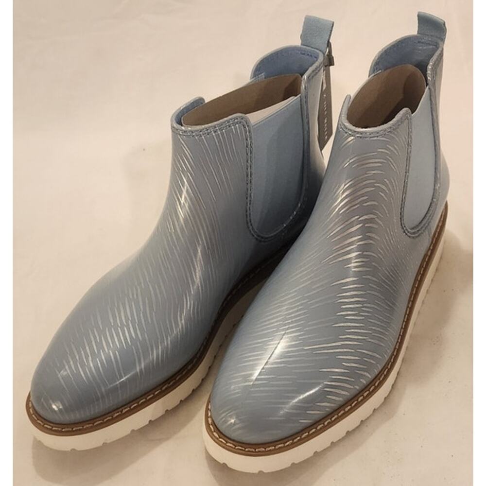 Cougar Jill Malek Kensington "Lake" Chelsea Boots NIB Women's 11  Blue